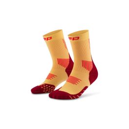 Core Run Mid Cut Socks